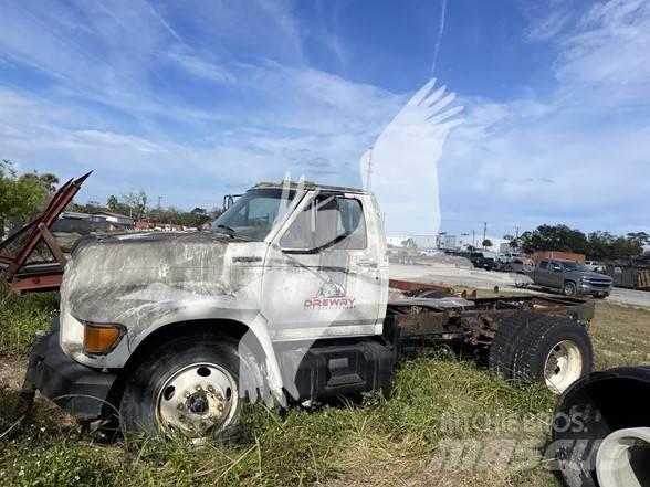 Ford F800 새시 운전실 트럭