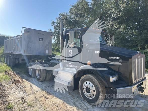Kenworth T800 덤프 트럭