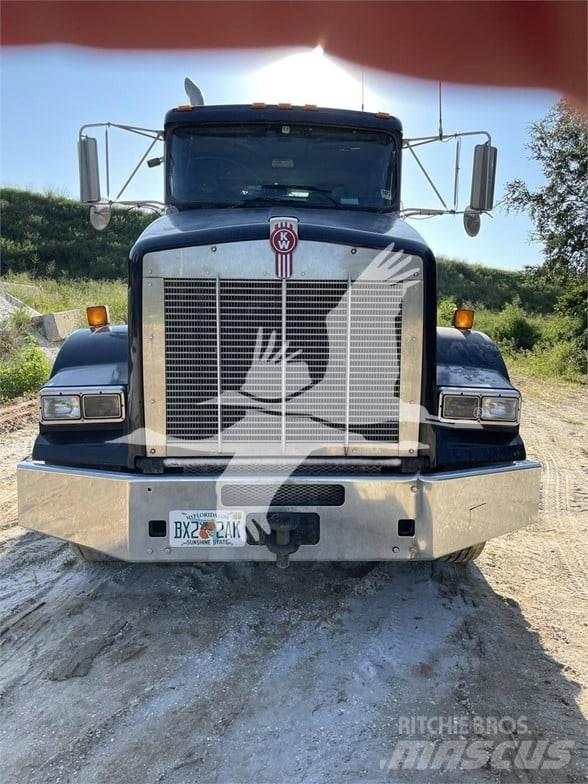 Kenworth T800 덤프 트럭
