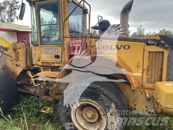 Volvo L120E  휠로우더