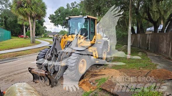 Volvo L70G  휠로우더