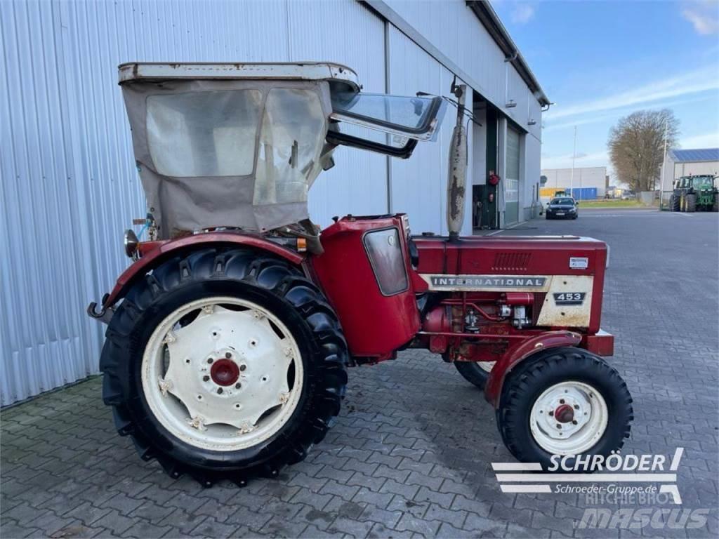 Case IH 453 트랙터