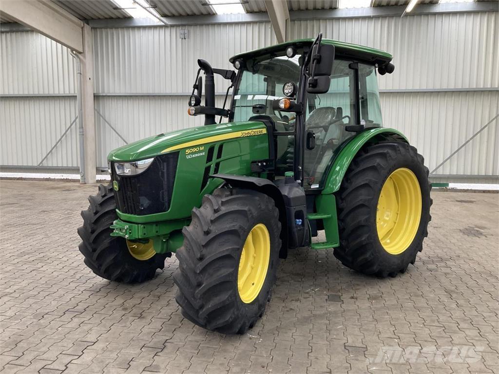 John Deere 5090M 트랙터