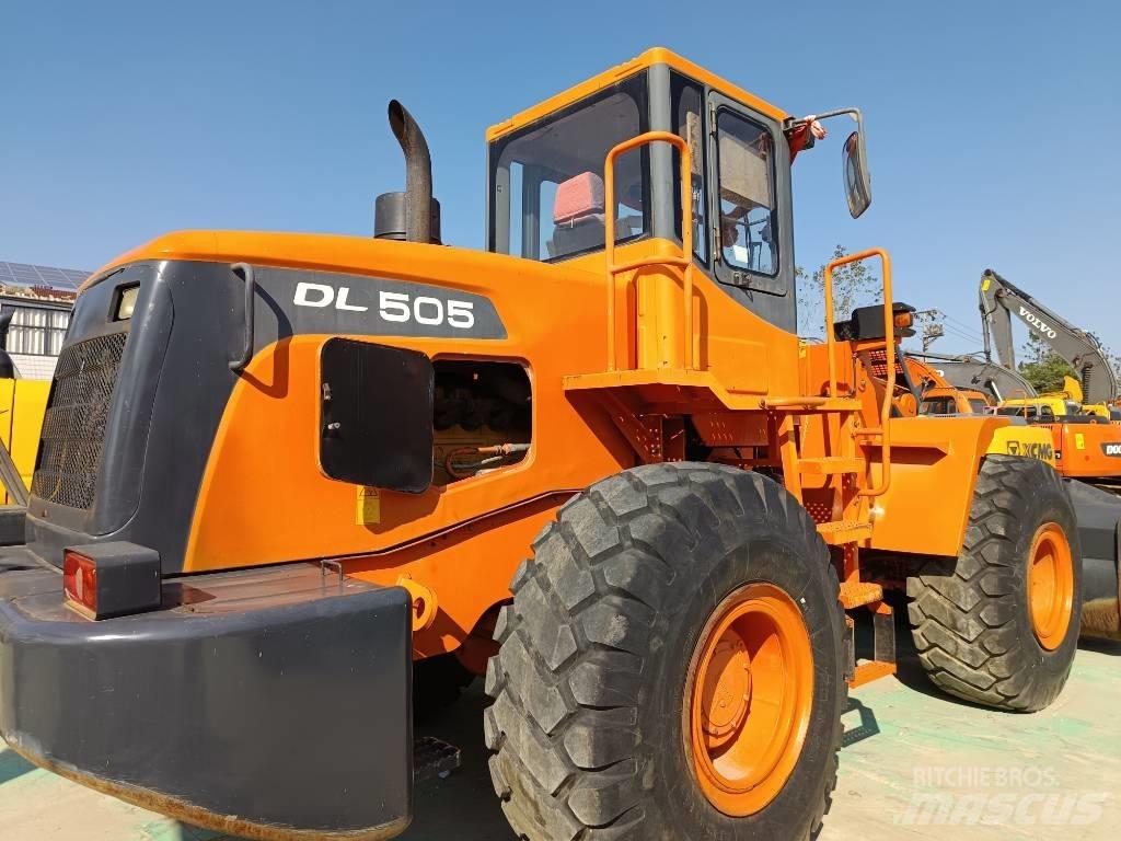 Doosan DL505  휠로우더