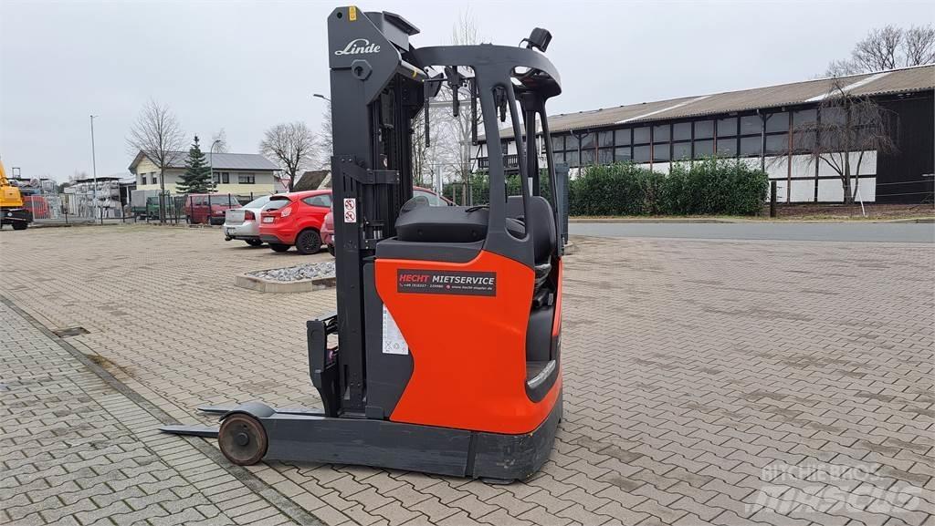 Linde R14 리치 트럭