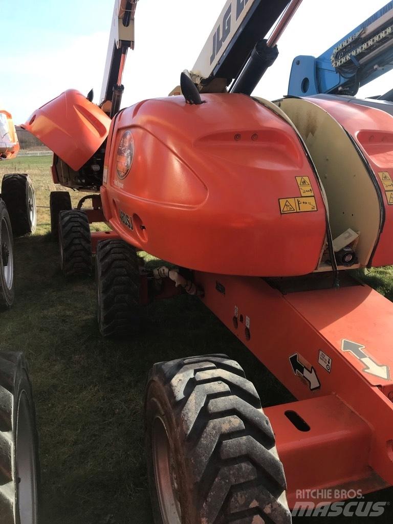 JLG 460 SJ 견인식 전동이동 리프트