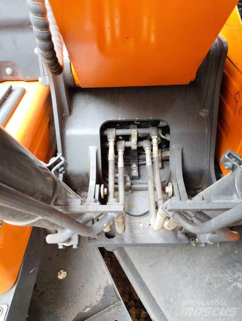 Doosan DX 150W-9C  휠 굴삭기