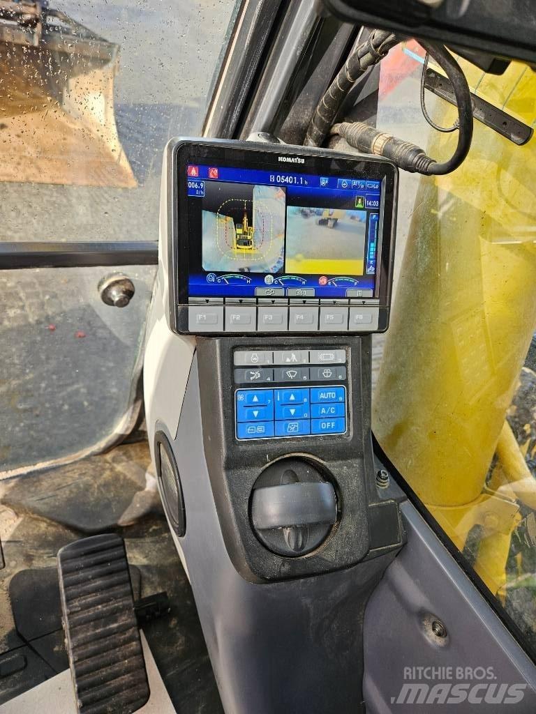 Komatsu PC210LC-11 대형 굴삭기 29톤 이상