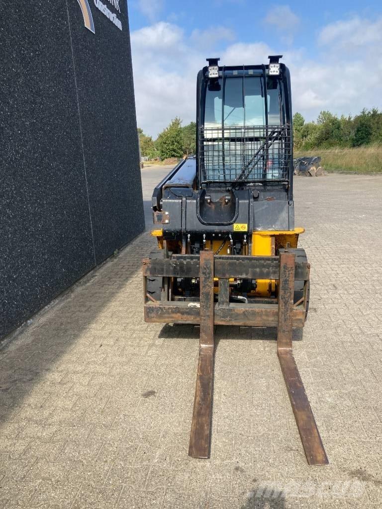 JCB TLT 35 D 4x4 텔러 핸들러