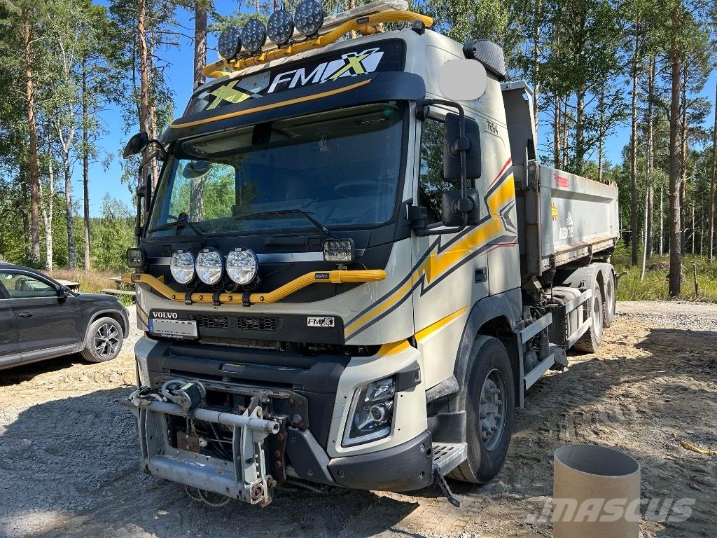 Volvo FMX 540 덤프 트럭