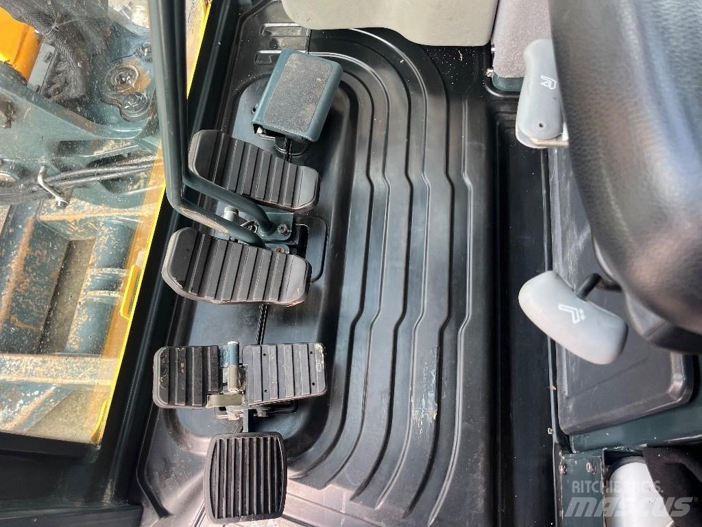 Hyundai R30 Z-9AK 소형 굴삭기 7톤 미만