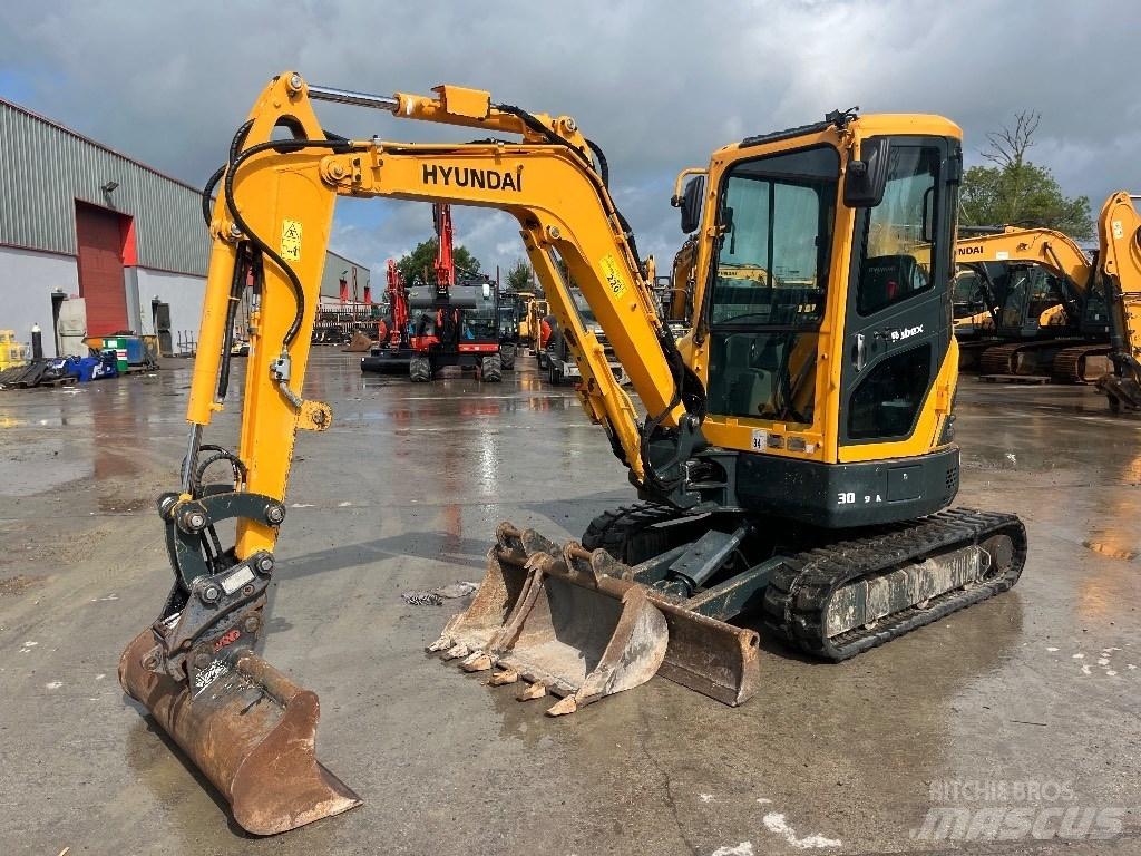 Hyundai R30 Z-9AK 소형 굴삭기 7톤 미만