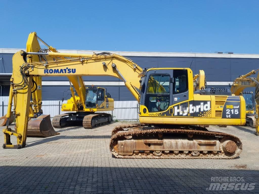 Komatsu HB215LC-1 대형 굴삭기 29톤 이상