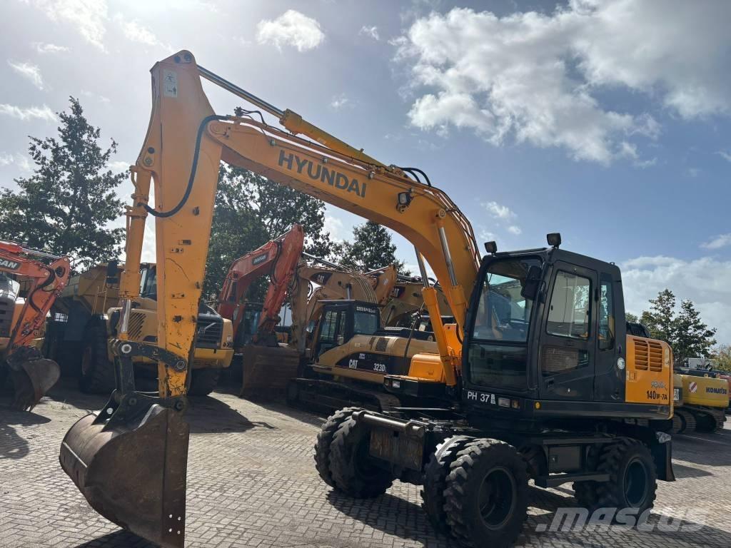 Hyundai 140W-7A  휠 굴삭기