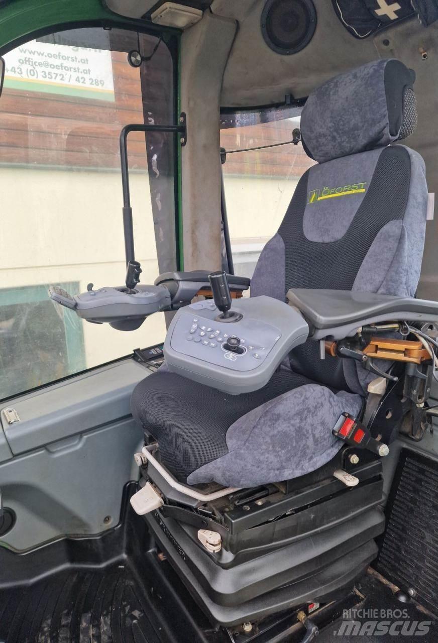 John Deere 1010 E 원목 포워더