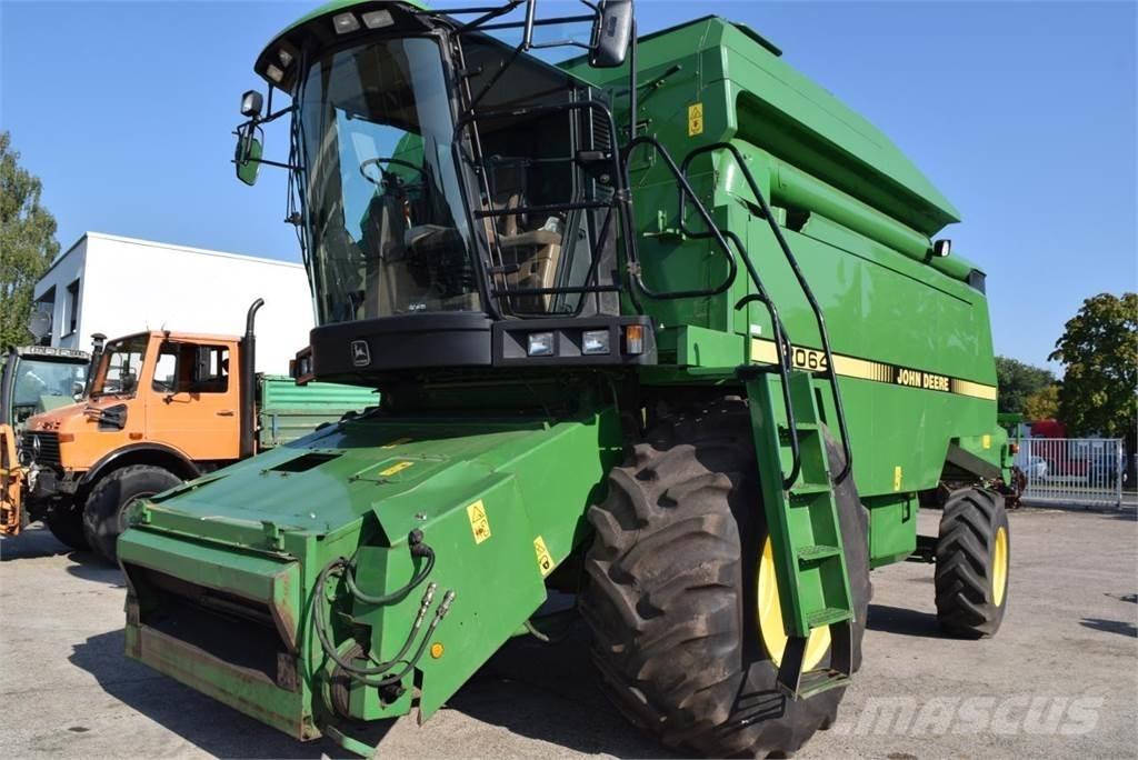 John Deere 2064 콤바인 수확기