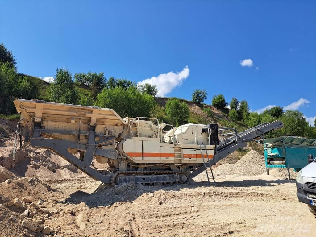 Metso NP 1110M 이동식 분쇄기