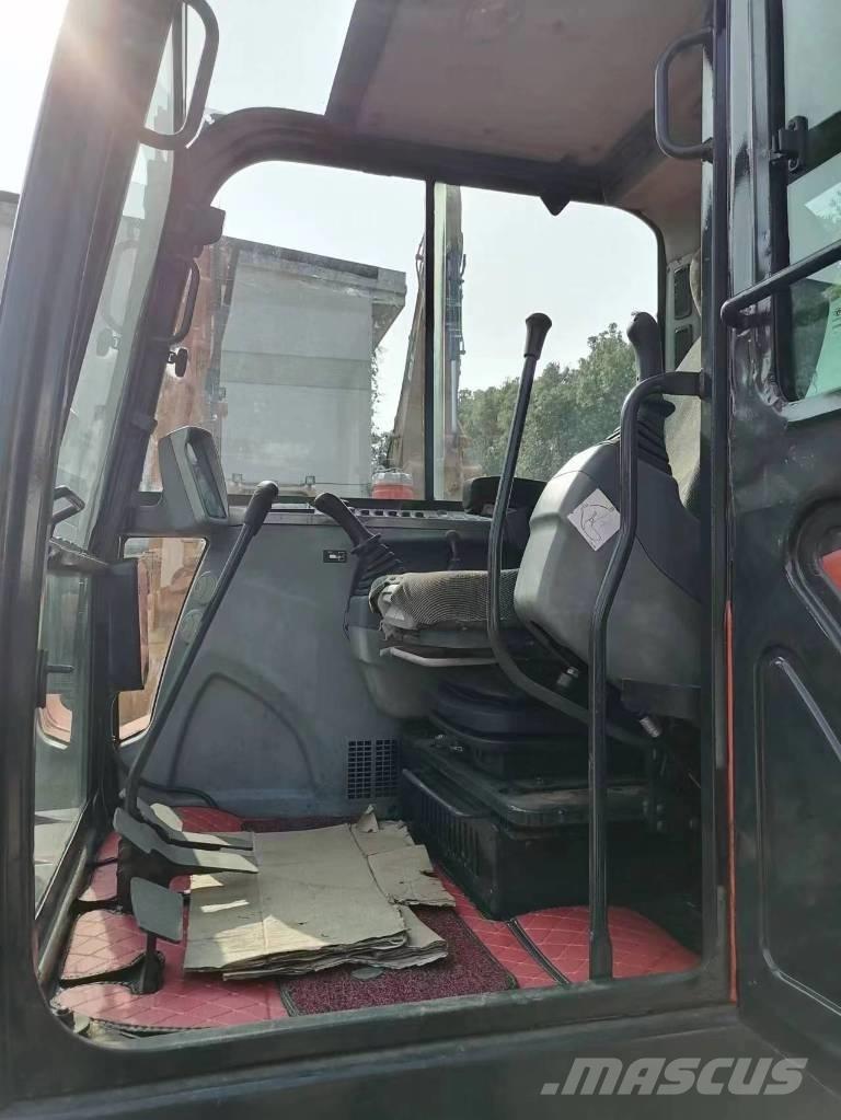Doosan DX 60-9 C 소형 굴삭기 7톤 미만