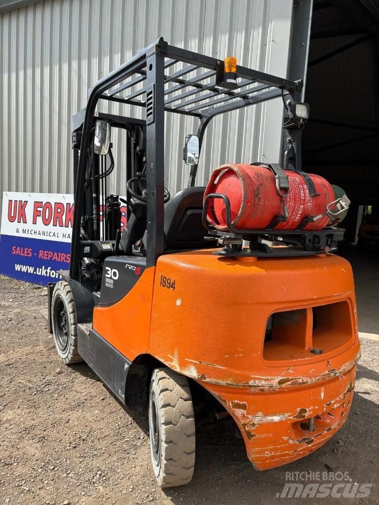 Doosan G 30 E-5 LPG 지게차