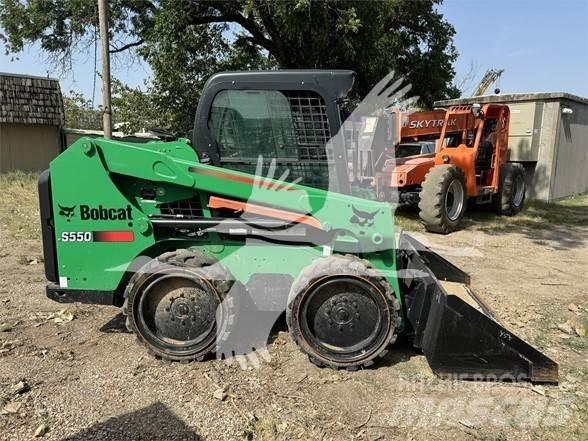 Bobcat S550  스키드로더