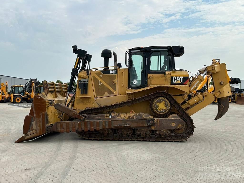 CAT D8R 크롤러 도저