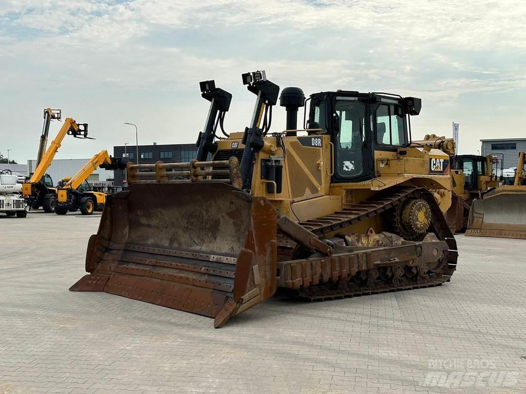 CAT D8R 크롤러 도저