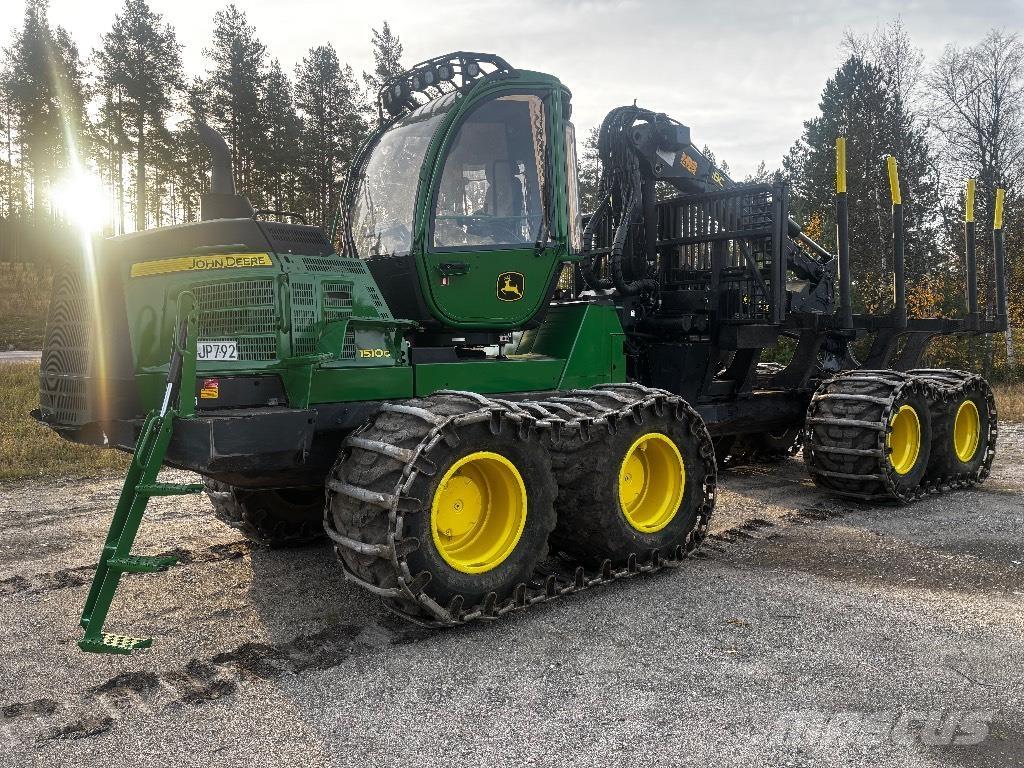John Deere 1510G 원목 포워더