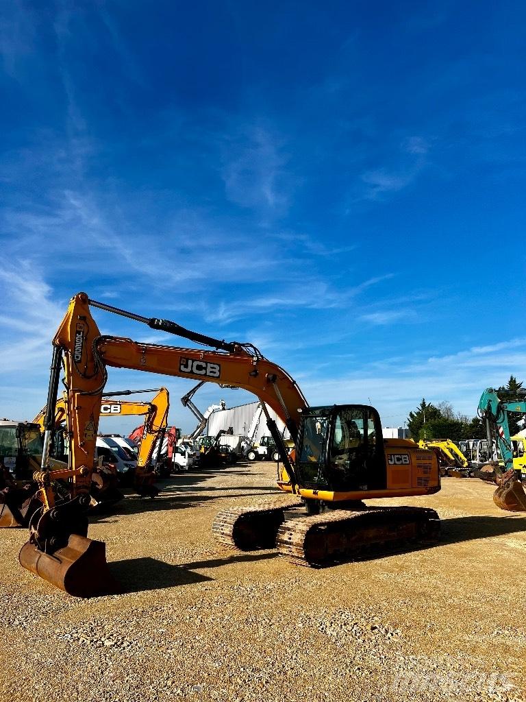 JCB JS 220 N LC 대형 굴삭기 29톤 이상