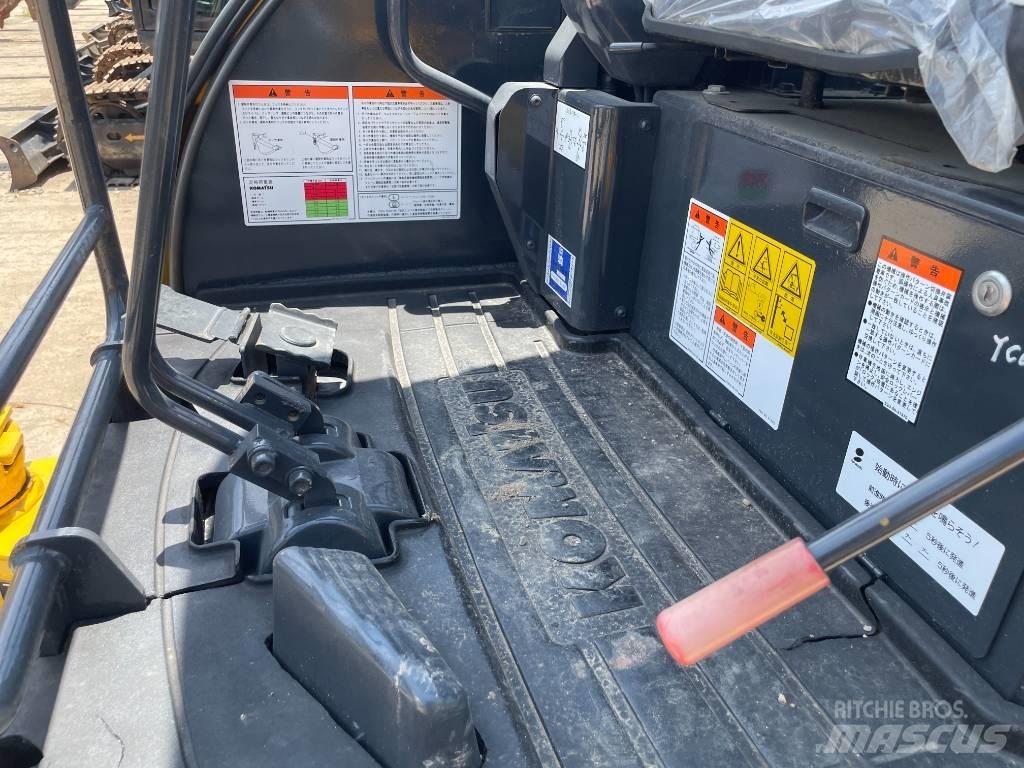 Komatsu PC 20 대형 굴삭기 29톤 이상
