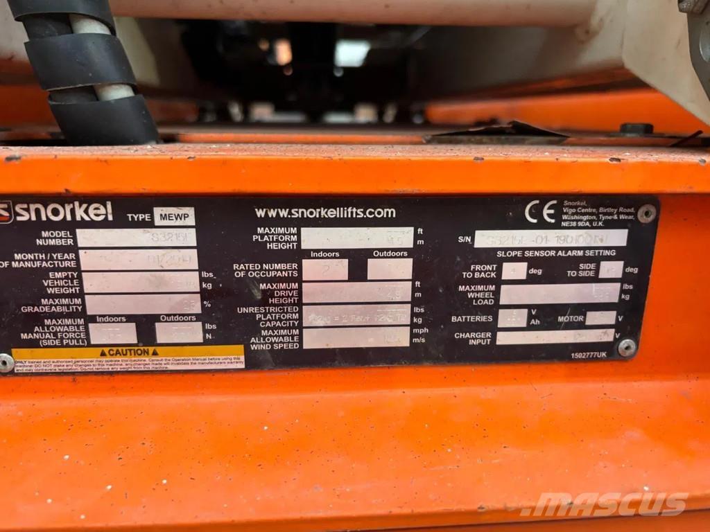 Snorkel S3215E 가위형 리프트