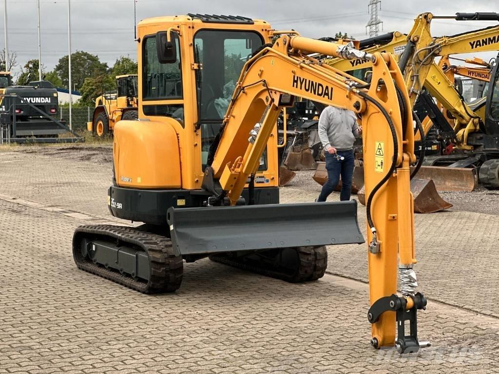Hyundai R35Z 9A 소형 굴삭기 7톤 미만