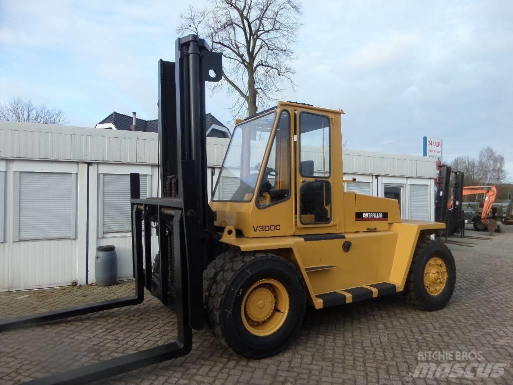 CAT V 300 C 디젤 지게차