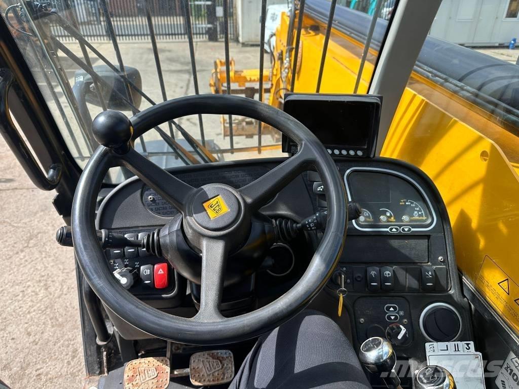 JCB 540-140 텔러 핸들러