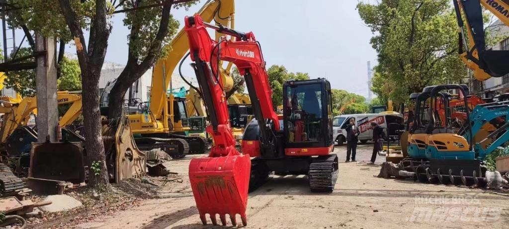 Kubota KX 183 중형굴삭기 7톤-28톤