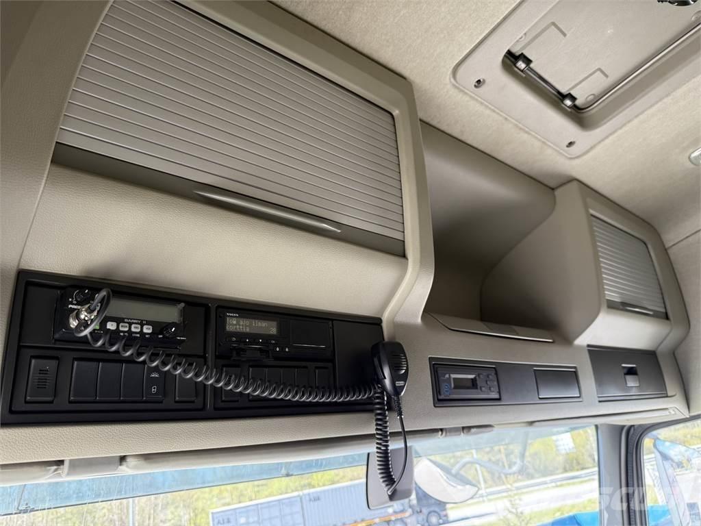 Volvo FMX 6x4 트랙터 유닛