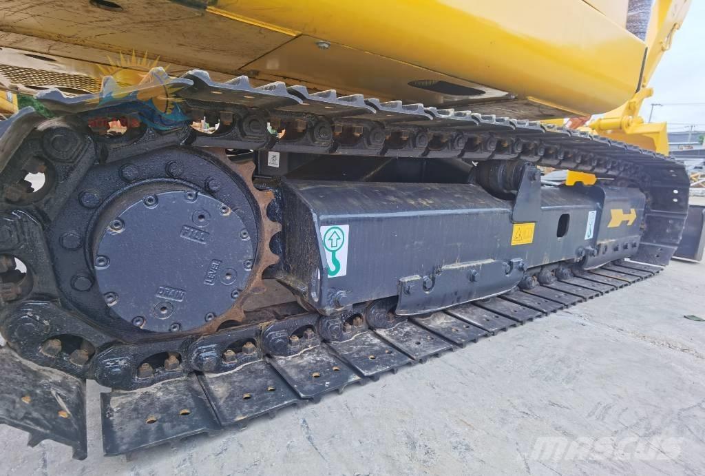 Komatsu PC 56-7 소형 굴삭기 7톤 미만