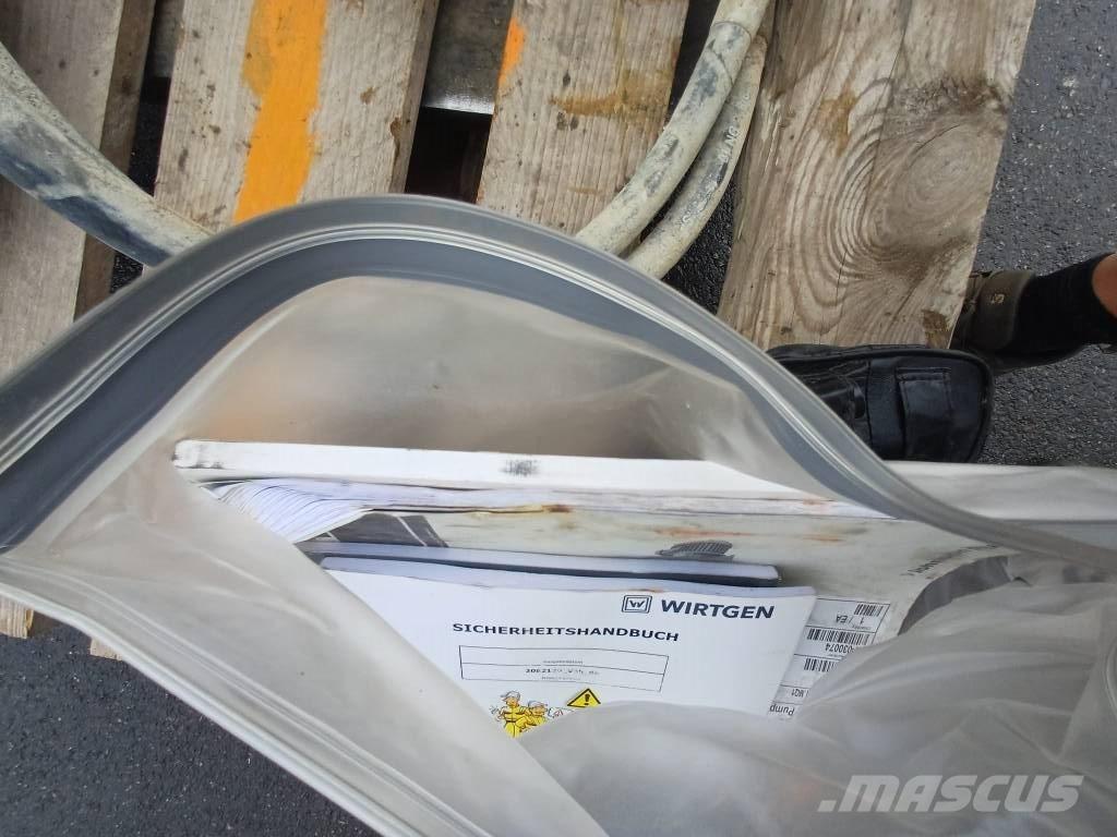 Wirtgen WS 250 아스팔트 리사이클러