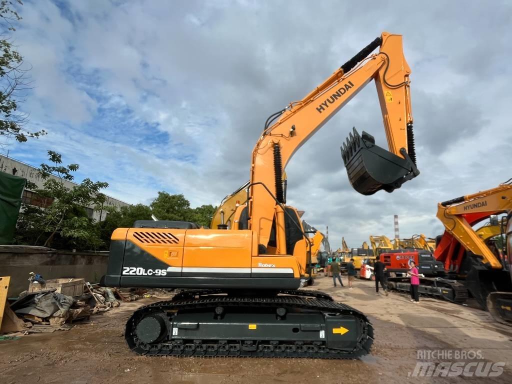 Hyundai 220LC-9S 대형 굴삭기 29톤 이상