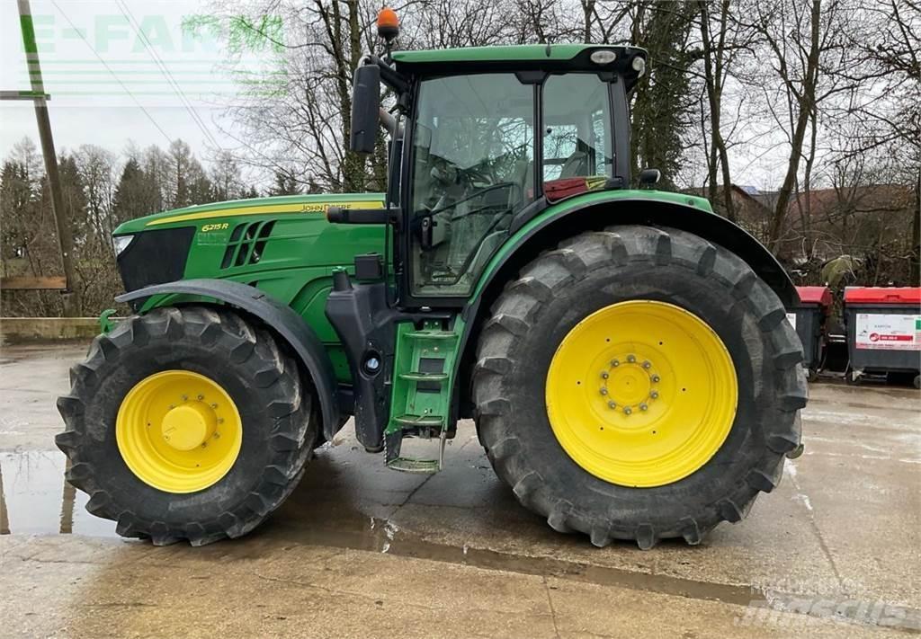 John Deere 6215R 트랙터