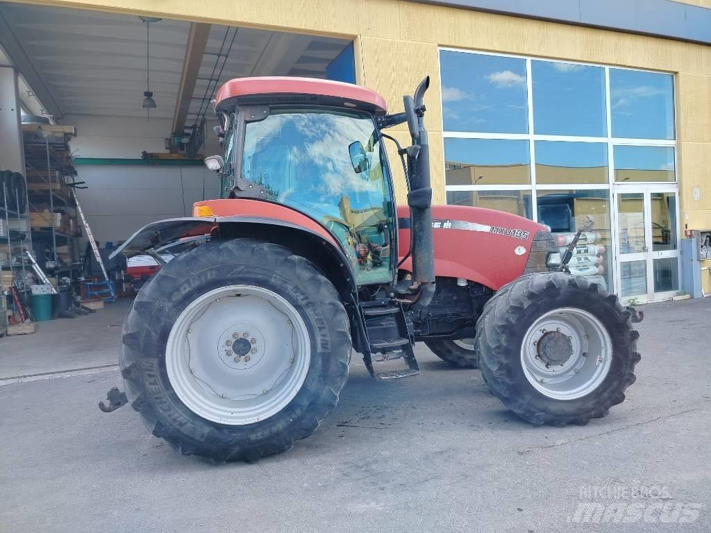 CASE MXU135 트랙터
