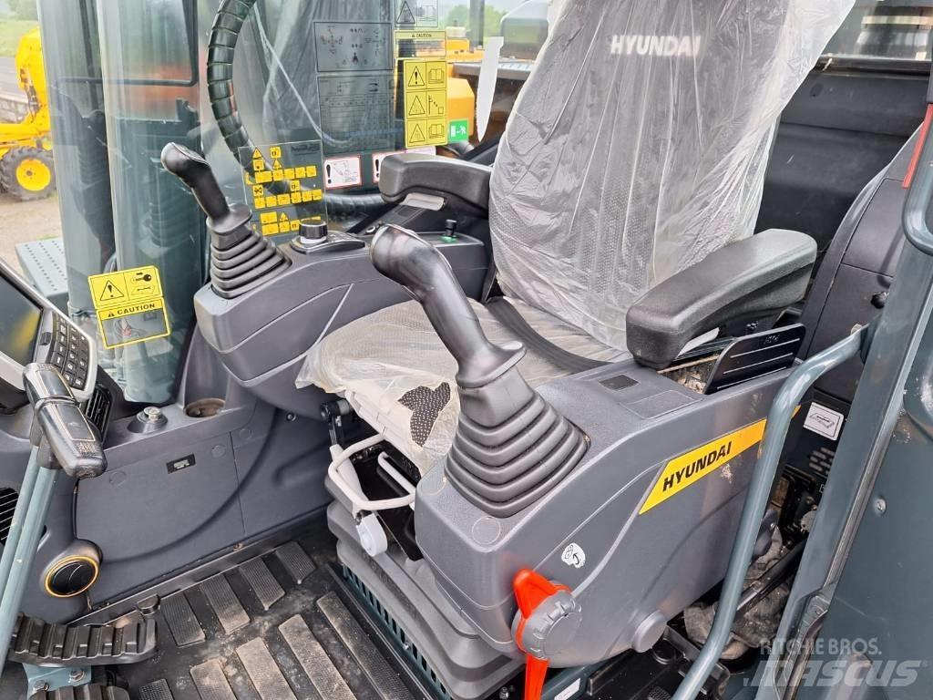 Hyundai HX210A L 대형 굴삭기 29톤 이상