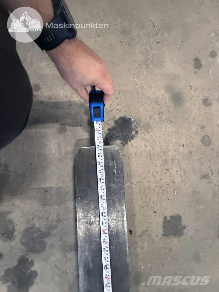 Kalmar DCE 80-6 디젤 지게차