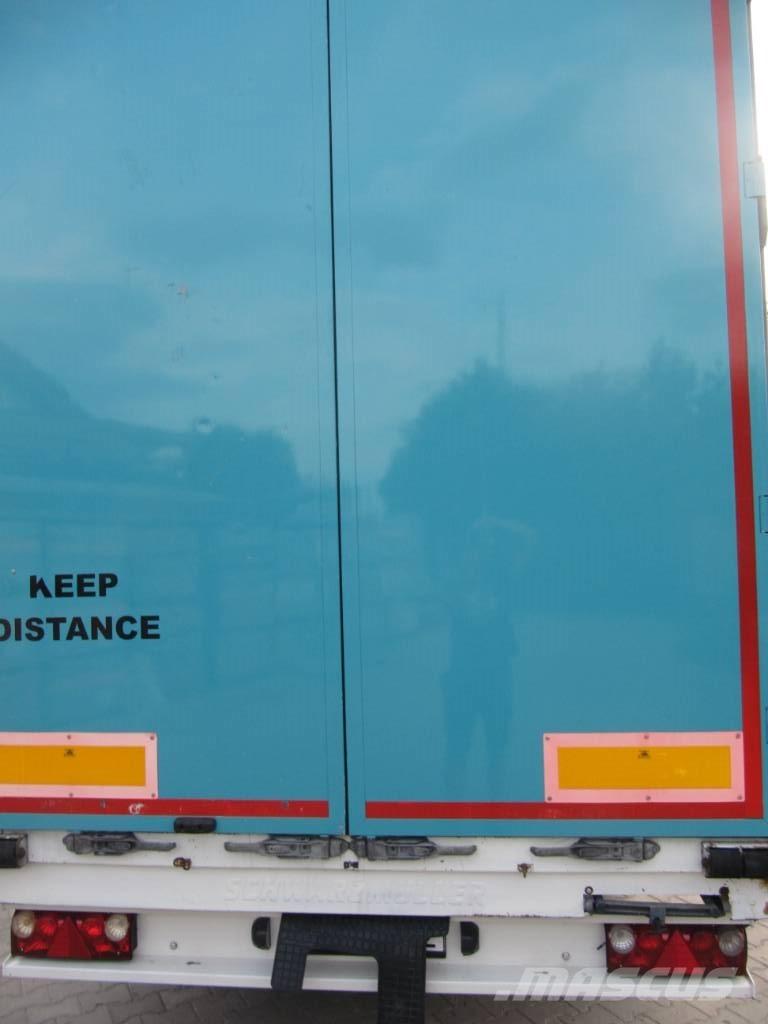 DAF XF 105 커튼사이더 트럭