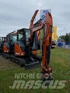 Hitachi ZX38U-6 소형 굴삭기 7톤 미만