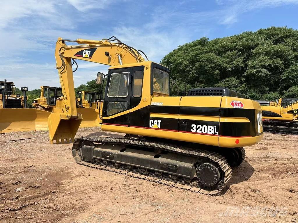 CAT 320 B L 대형 굴삭기 29톤 이상