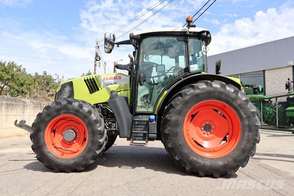 CLAAS Arion 460 트랙터