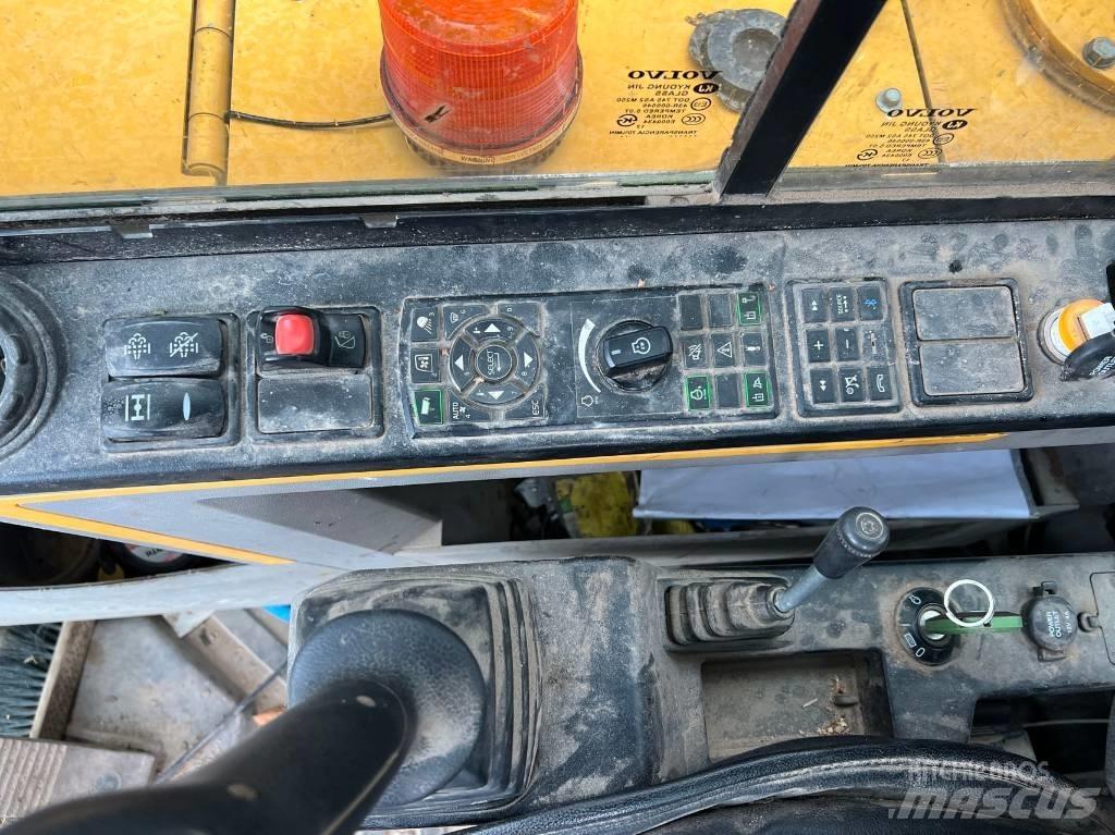 Volvo EW 60 E  휠 굴삭기