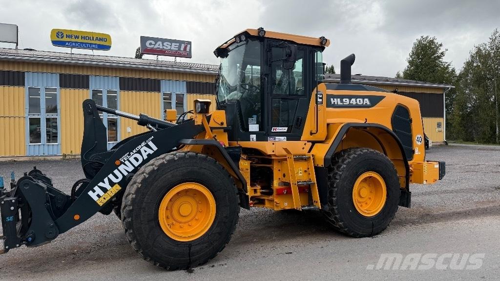 Hyundai HL 940  휠로우더