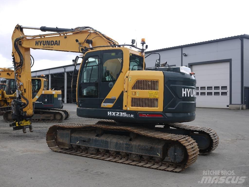 Hyundai HX 235 LCR 대형 굴삭기 29톤 이상