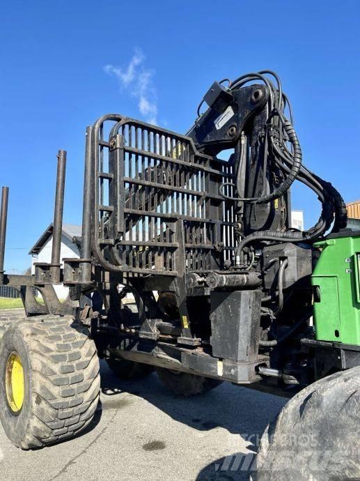 John Deere 1910 E 원목 포워더